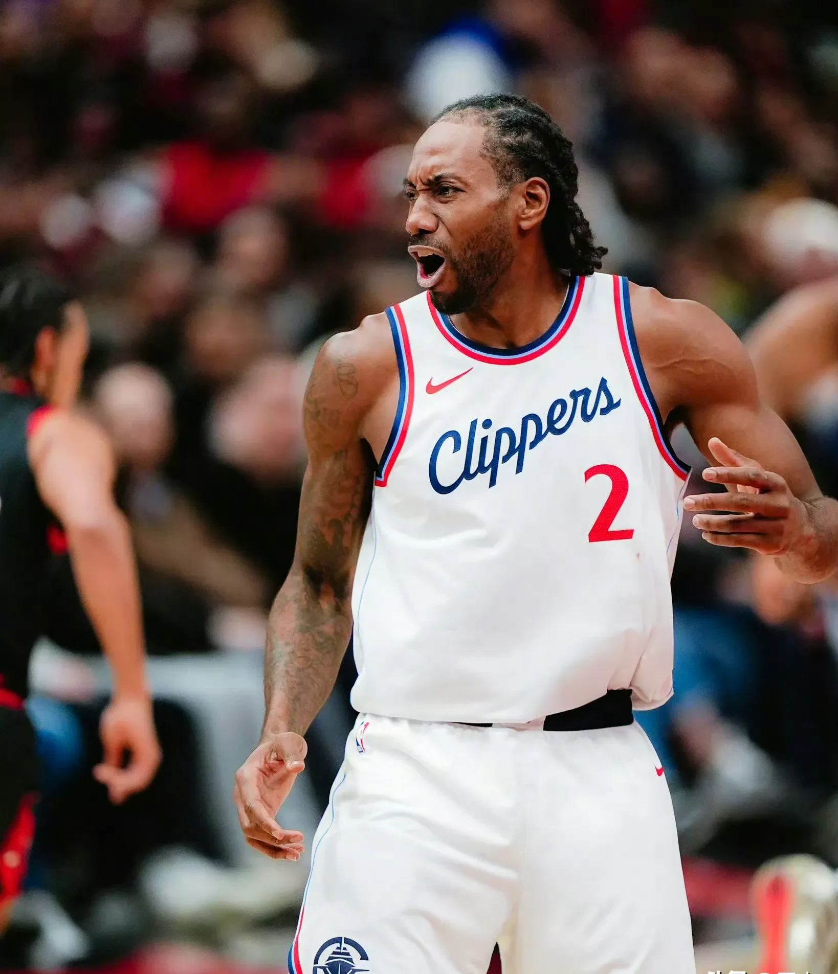 转会期洛杉矶快船备战亚冠,外线爆发细节曝光,悬念犹存,年轻球员得到机会 转会期洛杉矶快船备战亚冠,外线爆发细节曝光,悬念犹存,年轻球员得到机会