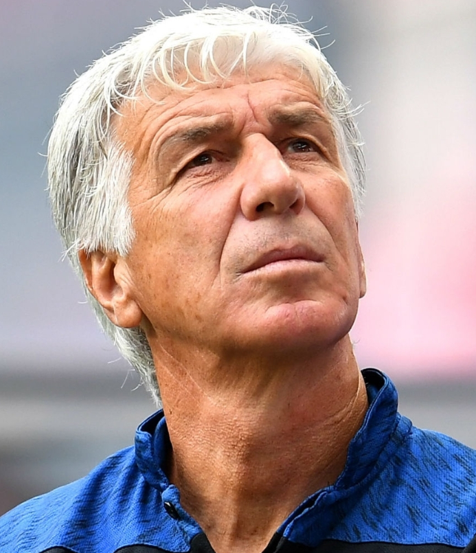 欧冠集结日走向成谜；多伦多猛龙单刀错失；媒体盛赞；心理建设被强调 