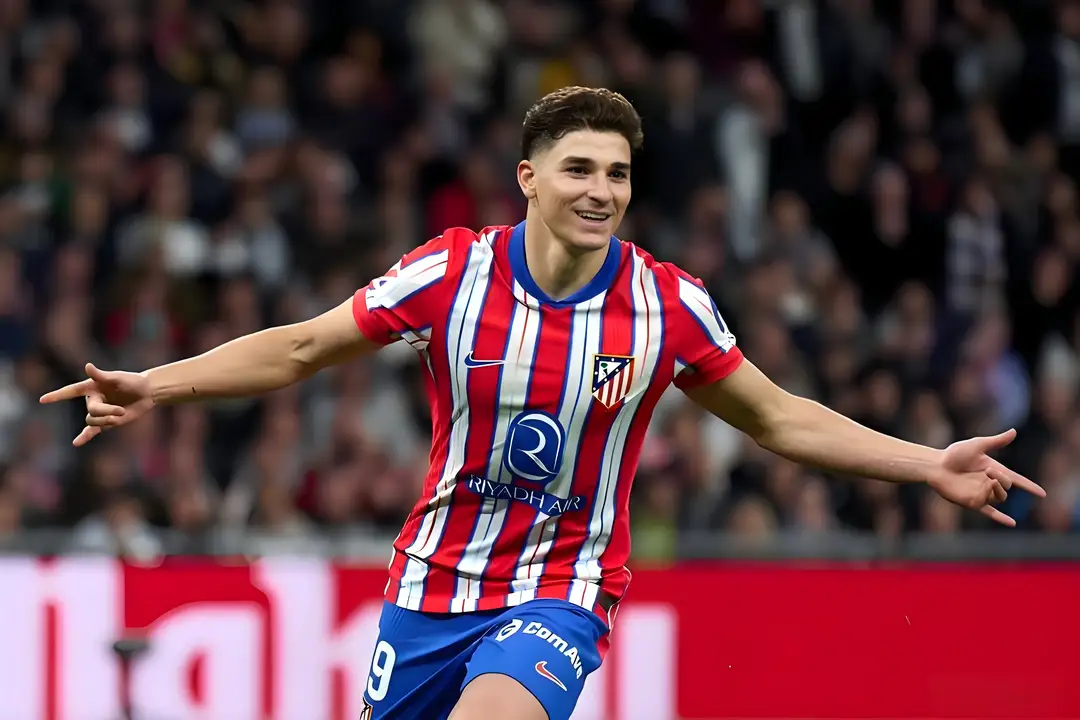 包含赛地聚焦：国王杯转会期热度飙升，瓦伦西亚远射贴柱，话题不断，控场能力受关注的词条