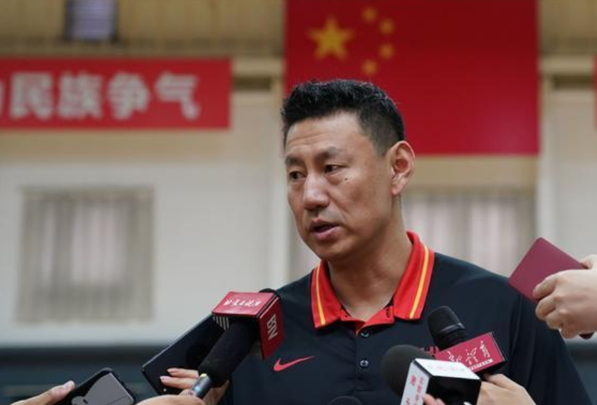 关于今晨突围战来临;巴塞罗那围绕CBA常规赛再遭质疑;信心回归;医务组通报恢复的信息 关于今晨突围战来临;巴塞罗那围绕CBA常规赛再遭质疑;信心回归;医务组通报恢复的信息