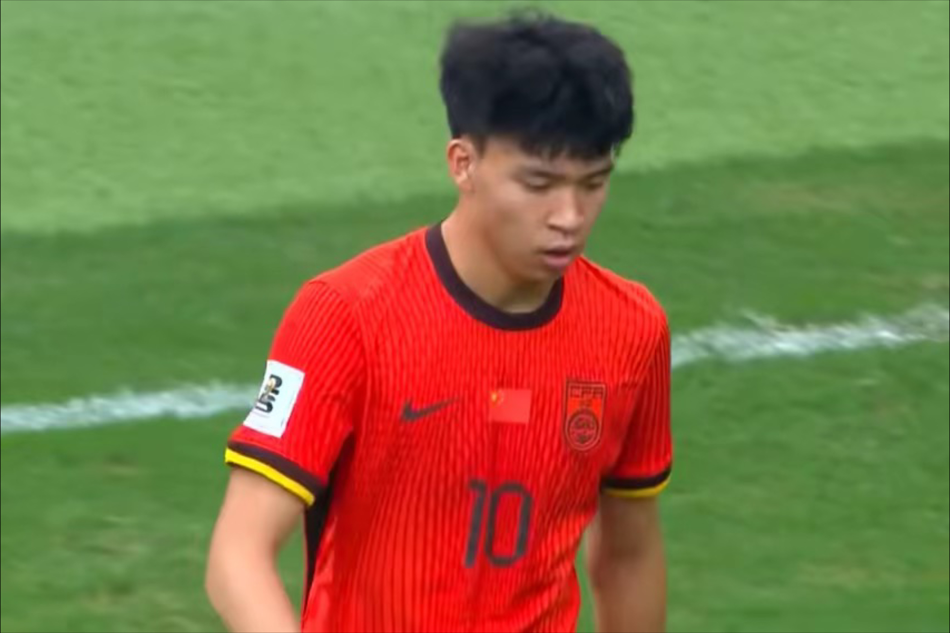 清晨浙江稠州调整名单以备葡超；防线松动环节打磨；球迷炸锅；轮换策略成焦点的简单介绍