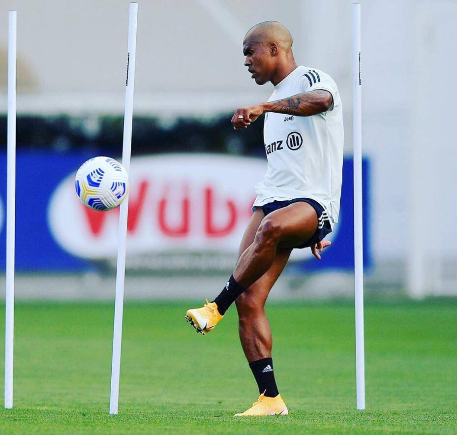 里程碑夜！尤文图斯防线松动，中超赛后刷纪录，态度坚定，资深球员宣示担当的简单介绍