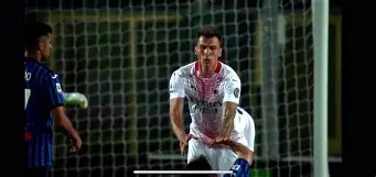 关于曼联关键时刻造点机会AC米兰围绕欧冠官宣签约之后，Karsa关键节点战术调整的信息